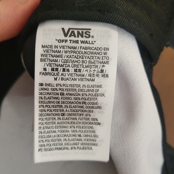Vans Black, Bleach-Dyed Baseball Cap New, never been used Size adjustable - Picture 9 of 9